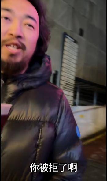 传闻新的LOL名人堂皮肤为Uzi卡莎;《影之刃 零》制作人被聘为客座教授